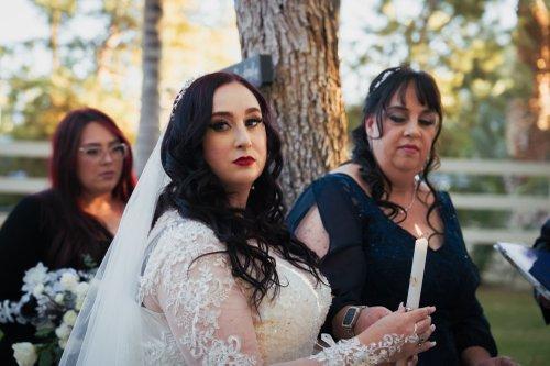 mobile - carousel-hero-element image-4