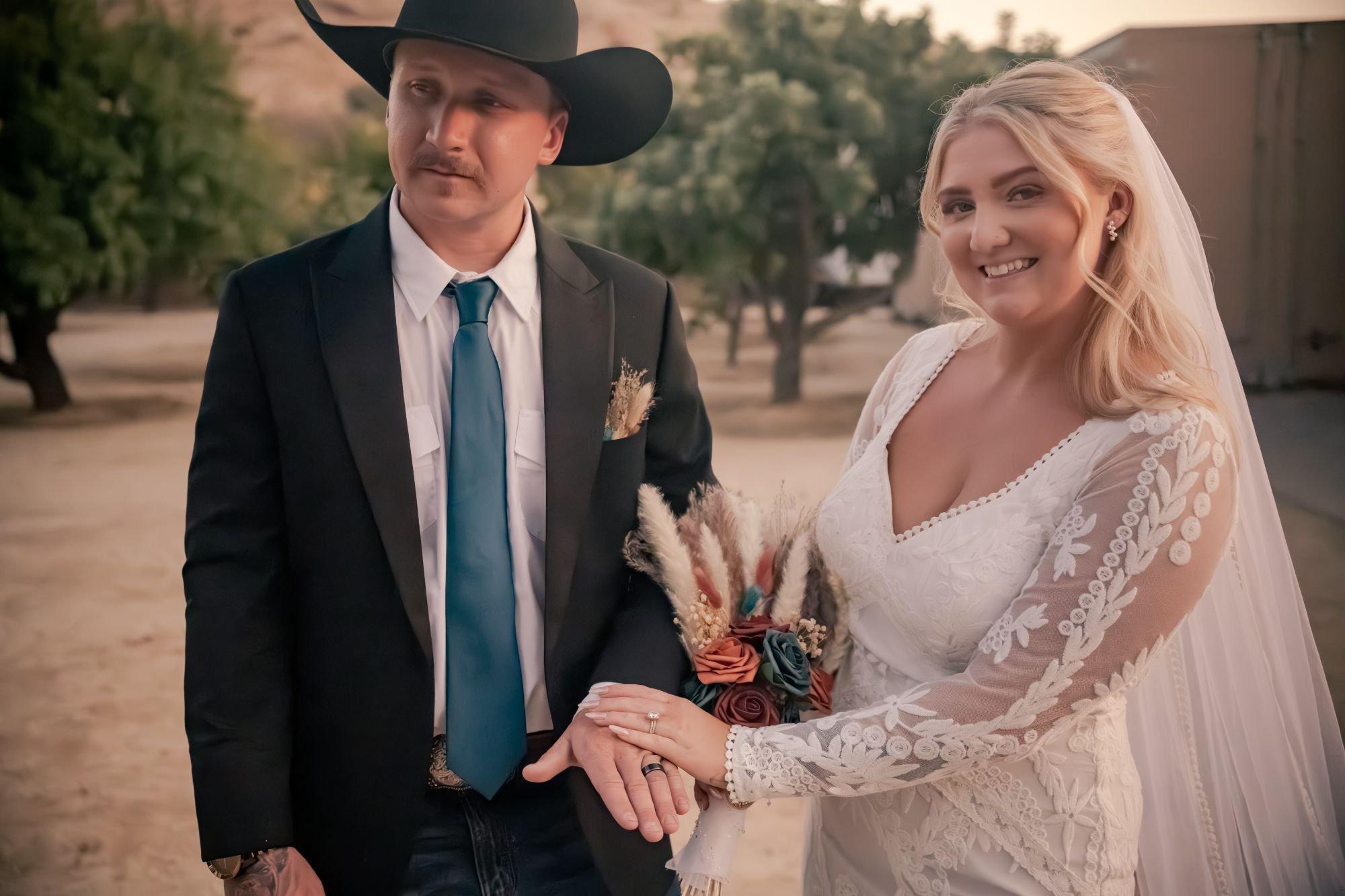 carousel-hero-element image-14