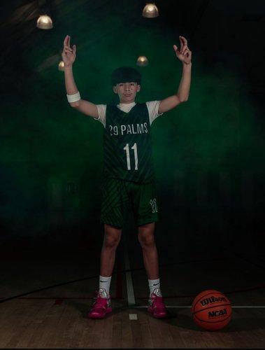 mobile - carousel-hero-element image-8