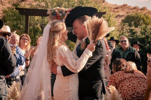 mobile - carousel-hero-element image-5