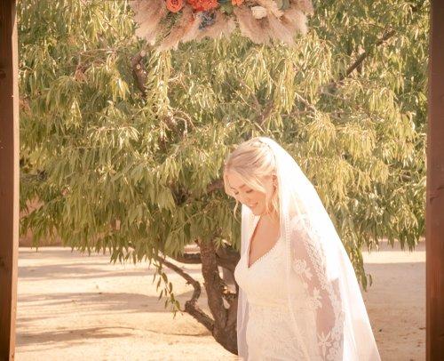 mobile - carousel-hero-element image-9